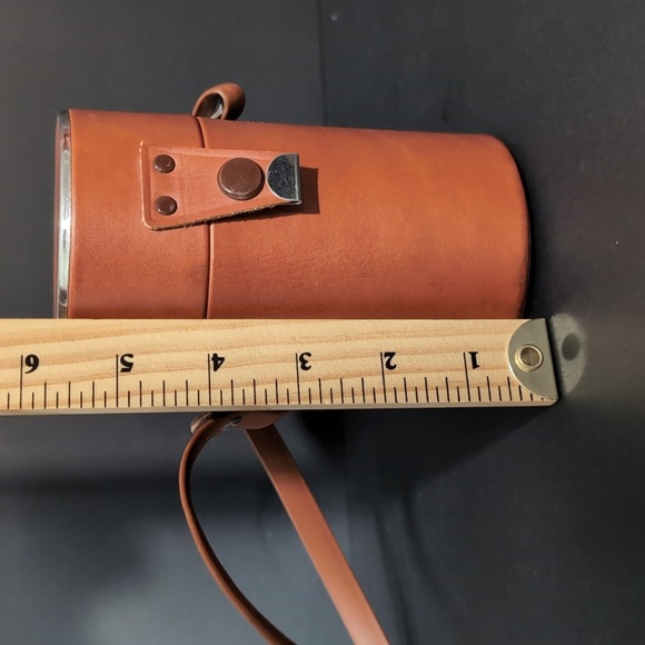 Vintage Brown Leather Camera Lens Case with Strap. - Picture 8 of 9